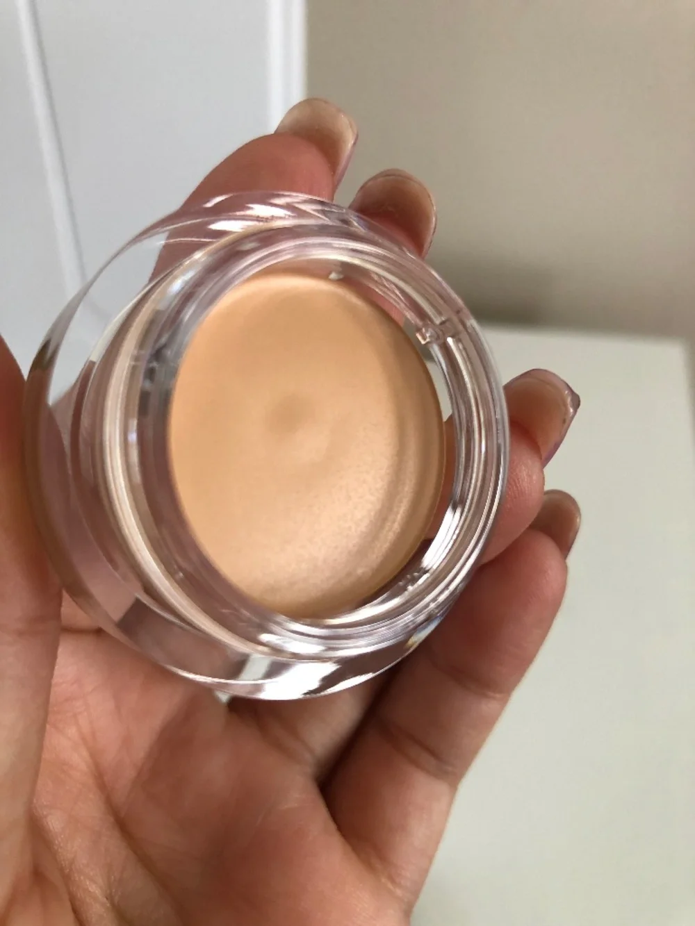 NIB Nars soft matte complete concealer Light 2.2 Nougatine